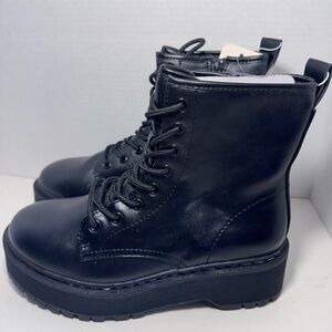 NEW Women’s A New Day Erin Lace Up Combat Boots